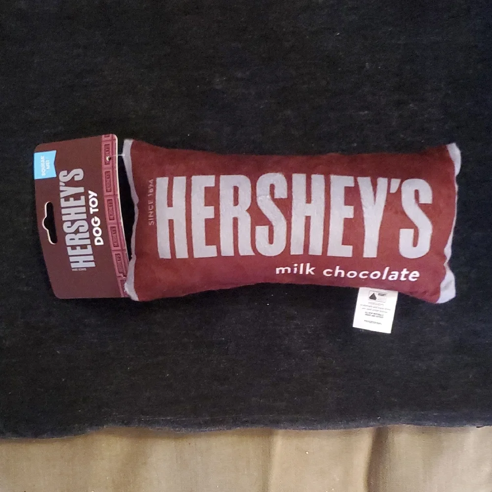 🐕  HERSHEY'S MILK CHOCOLATE DOG CRINKLE TOY 🐕